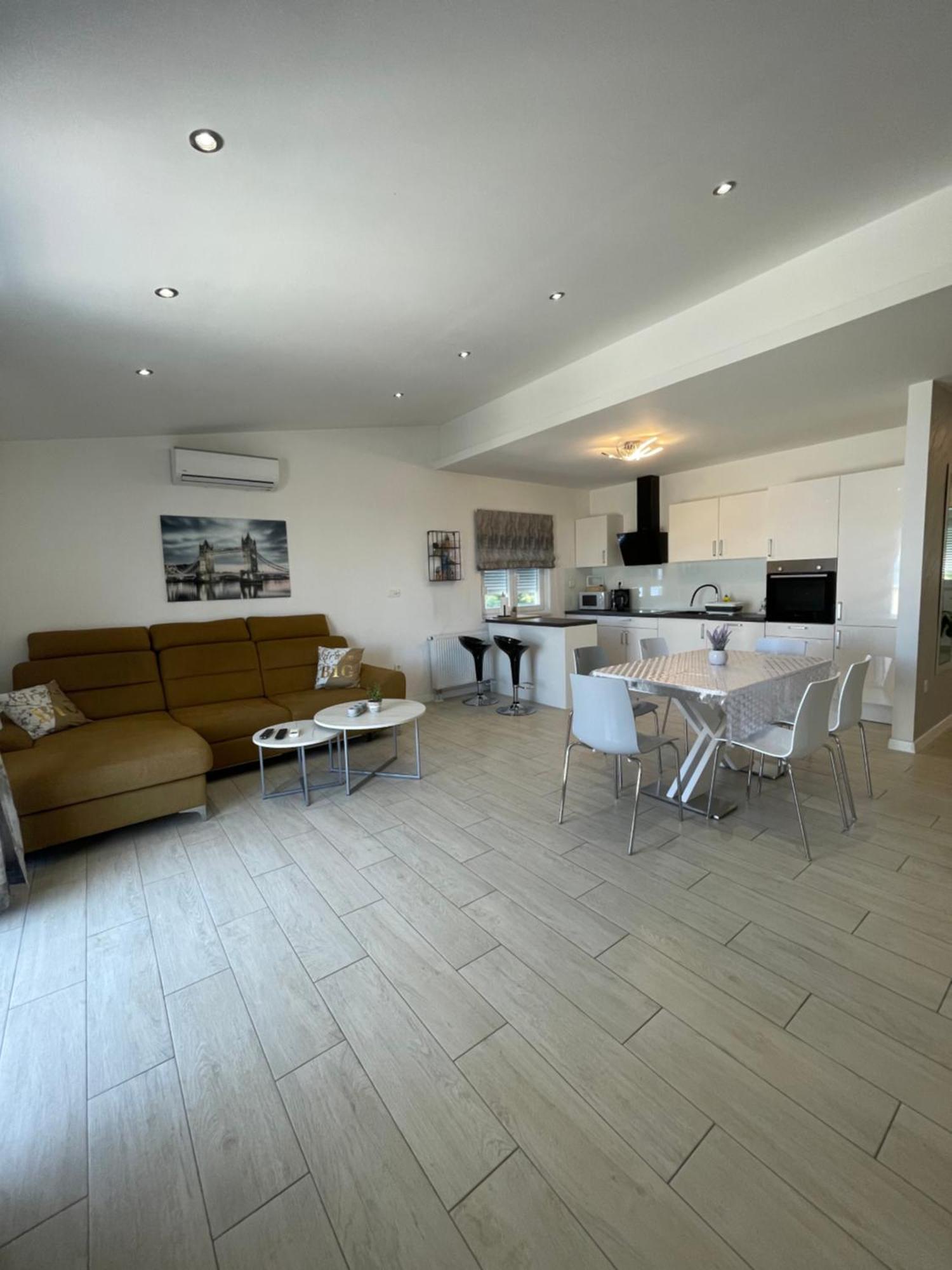 Apartman Mili 바스카보다 외부 사진